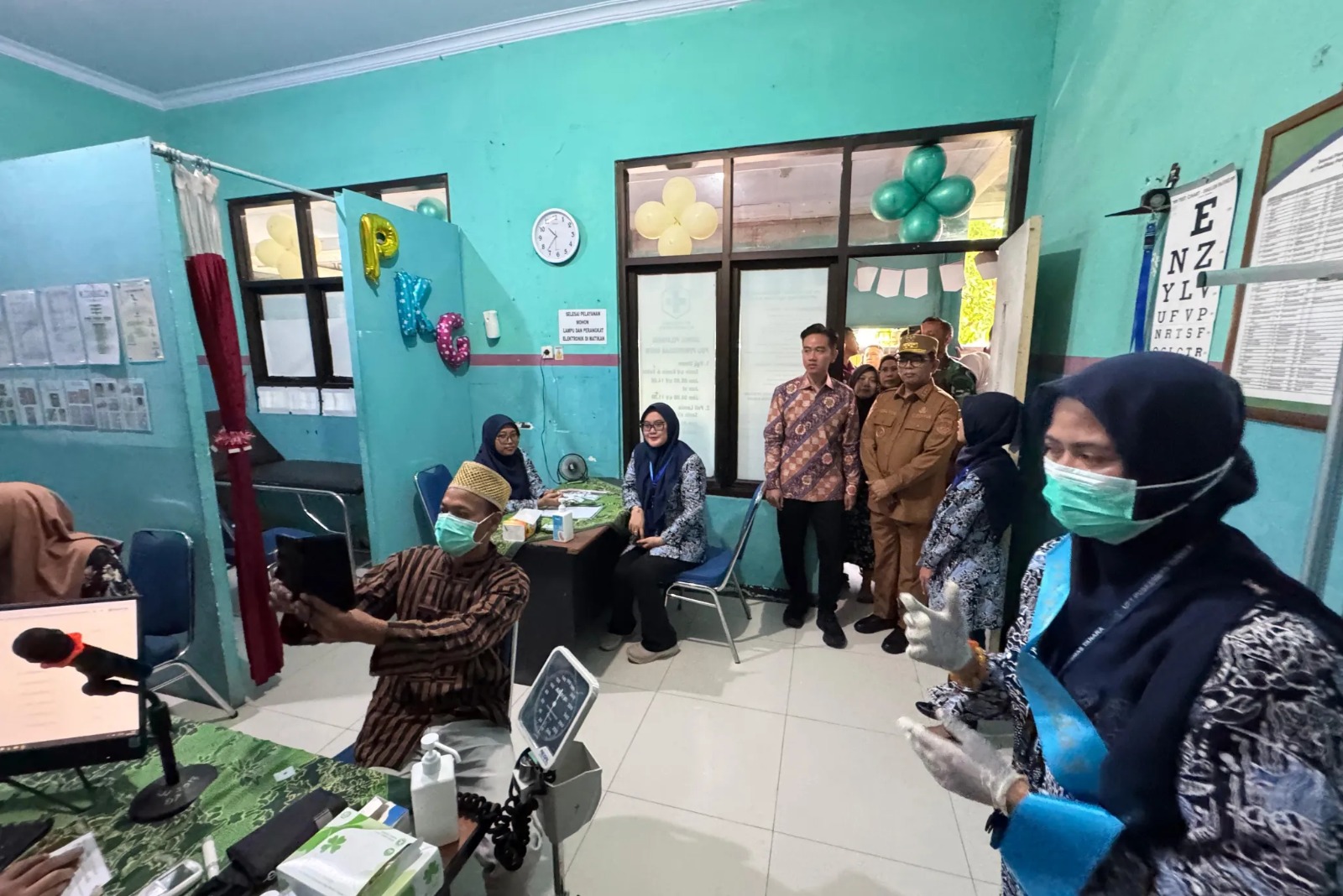 Kunjungi Puskesmas Tanara di Banten, Wapres Kembali Minta Sosialisasi CKG Ditingkatkan